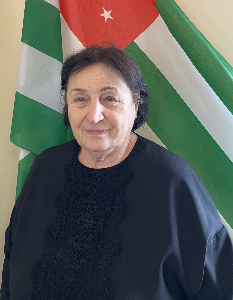 Лолуа Людмила Ирадионовна