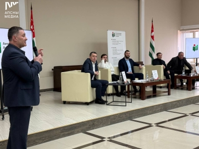 Председатель Народной партии Абхазии Шамиль Адзинба призывает  политические силы республики определиться с переходом к  новой  избирательной  системе.