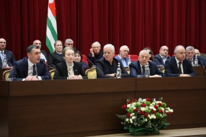 Фото с Гражданского форума "Диалог. Согласие. Развитие", который прошел 12 марта 20206 года по инициативе Общественной палаты Республики Абхазия.