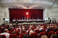 Торжественное заседание к 15-летию со Дня международного признания Абхазии прошло в Кабмине